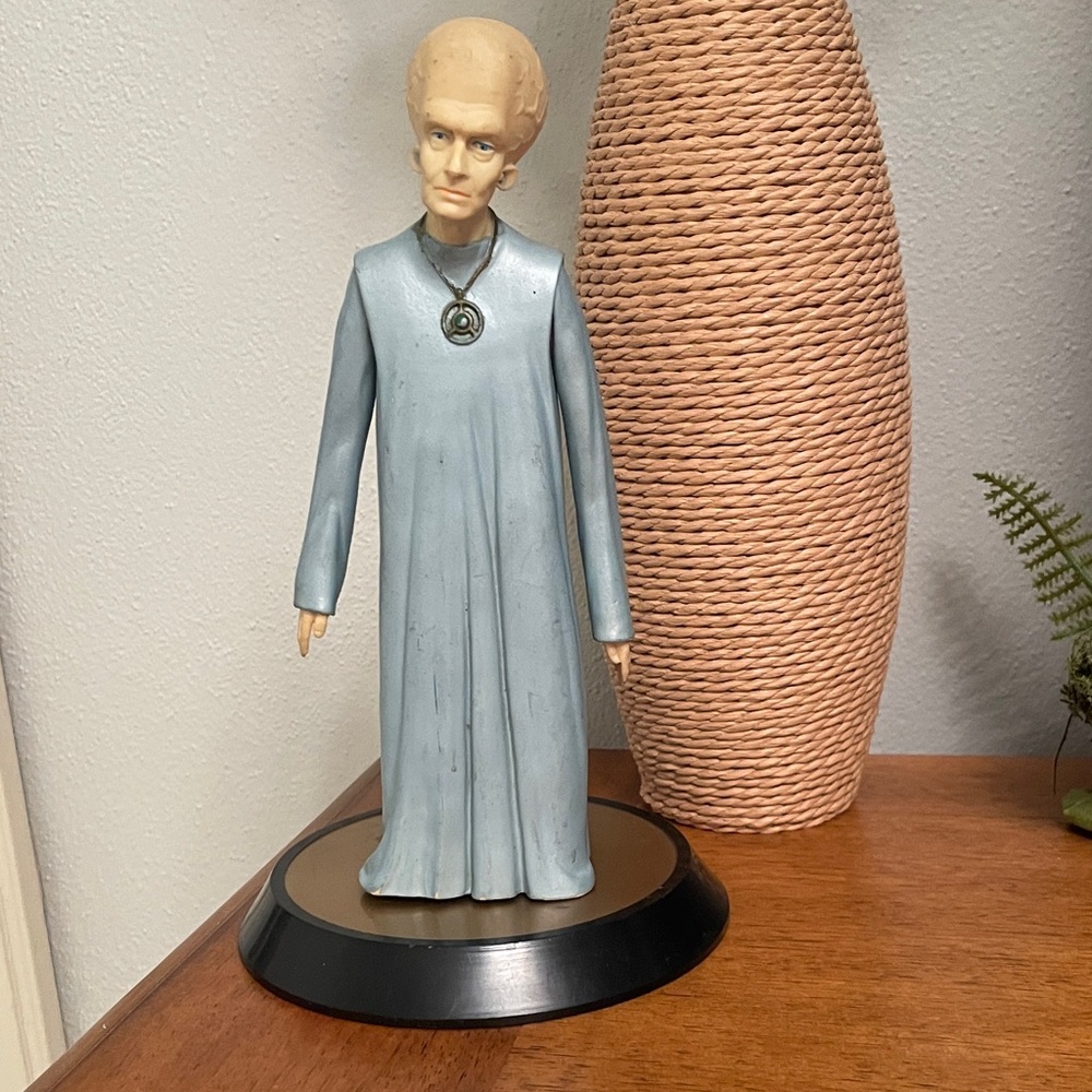 Vintage Star Trek 1991 Hamilton Collectible TALOSIAN Figure on Stand 8 1/2”H
